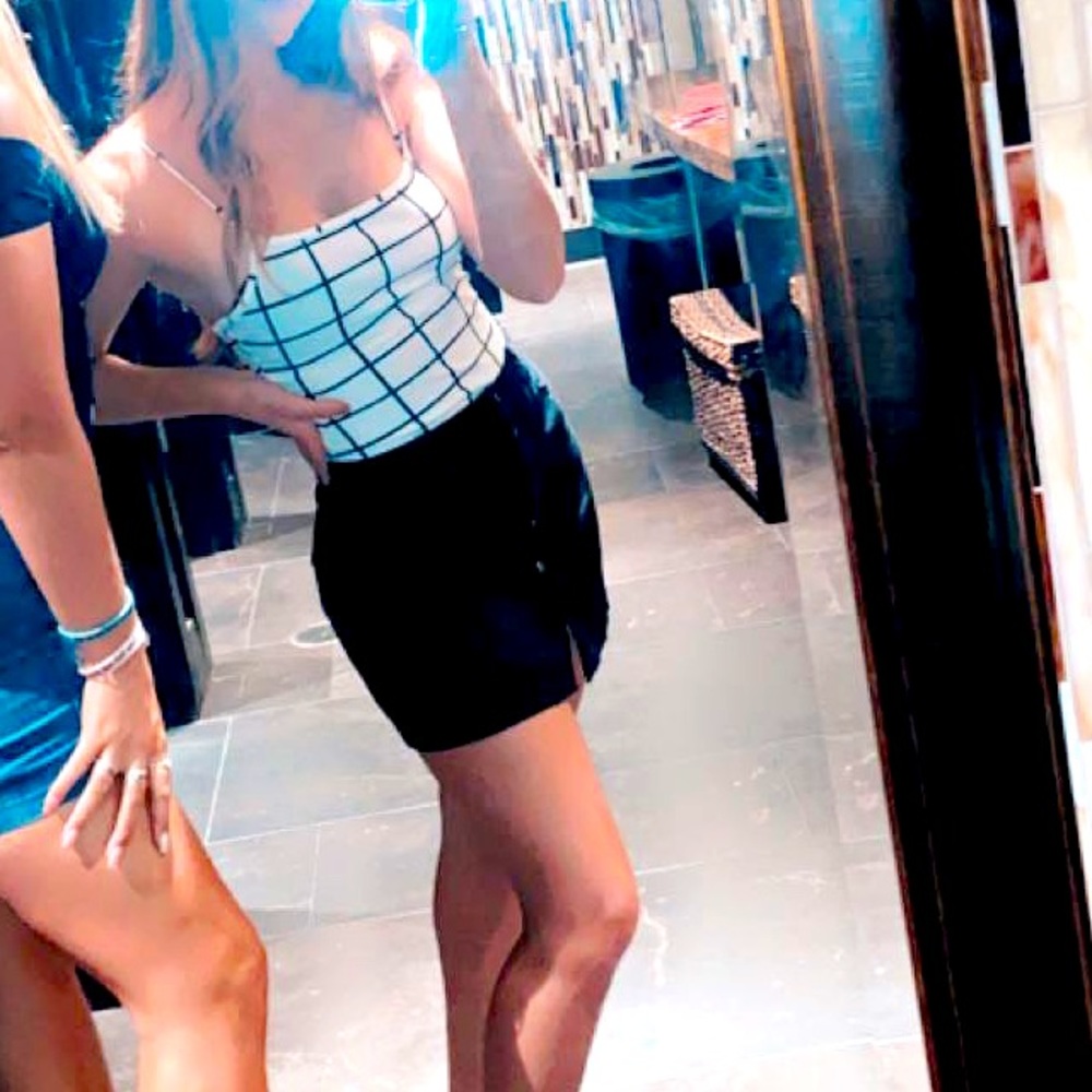 Grid pattern white and black bodysuit